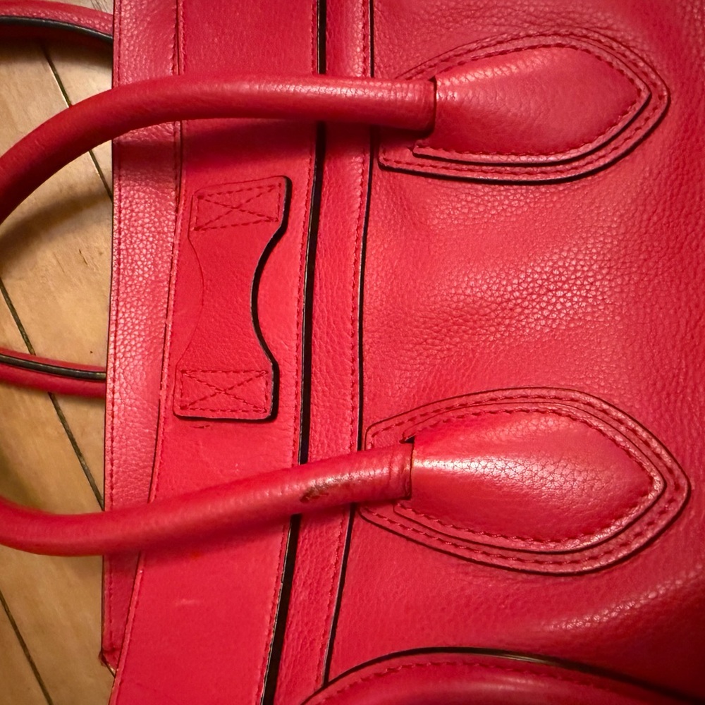 Celine luggage tote red with gold hardware - Picture 8 of 9